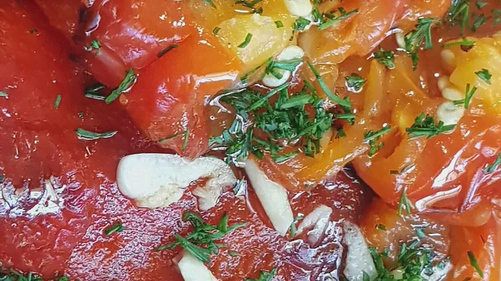 Печеные перцы с чесноком סלט גמבה