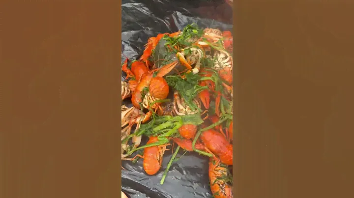 Раки готовили на костре очень вкусно получилось 🤘#рак